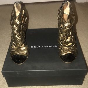 Devi Kroell sandals